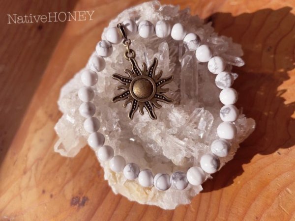 画像1: NativeHoney303＜D:antique＞Howlite＜ハウライト＞ (1)